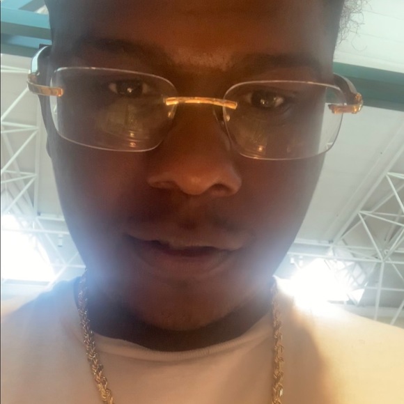 Meet your Posher, James - Picture 1 of 1